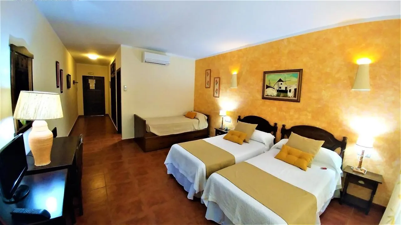 Hotel las Calas Agua Amarga