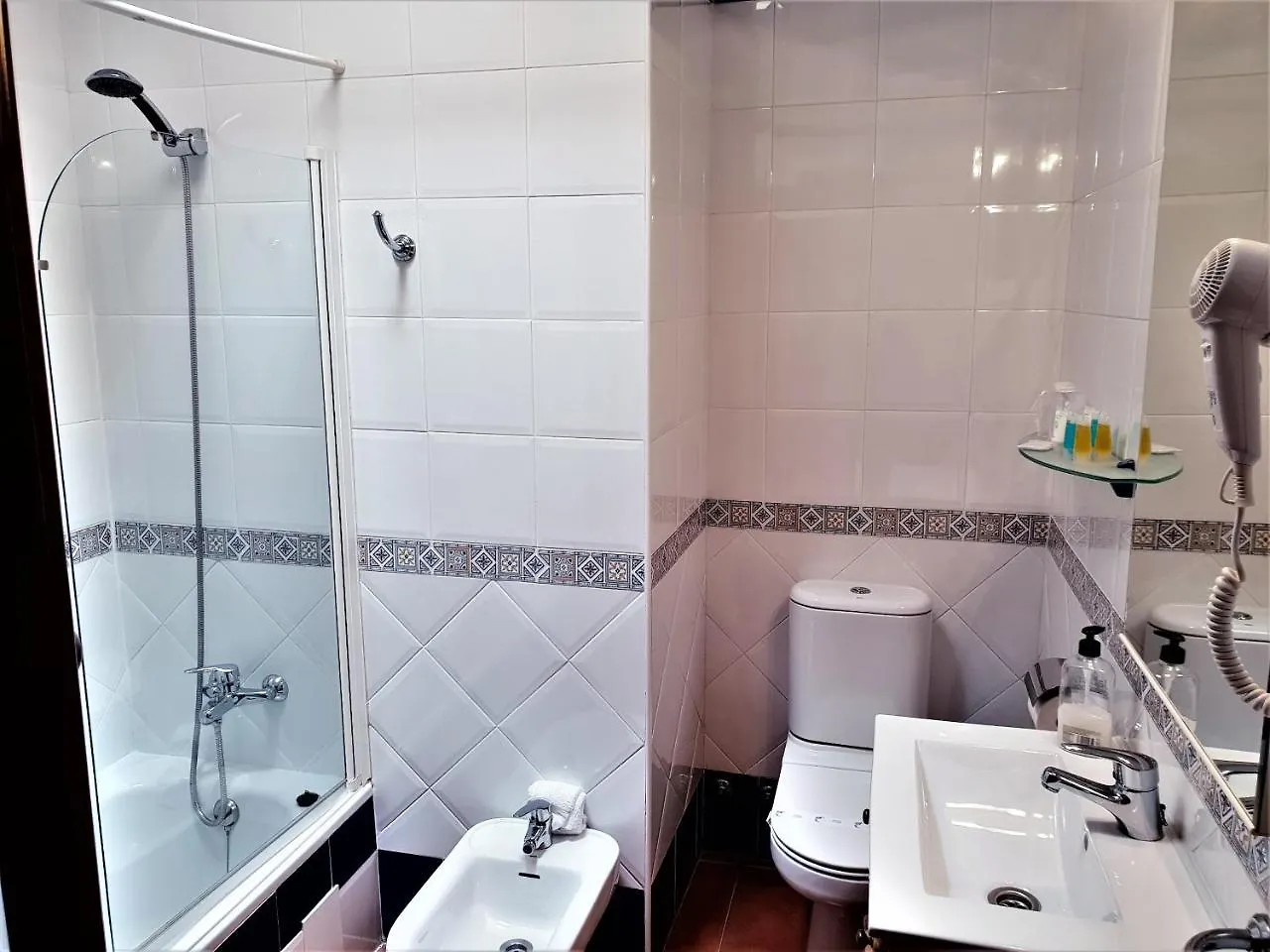 Hotel las Calas Agua Amarga  España